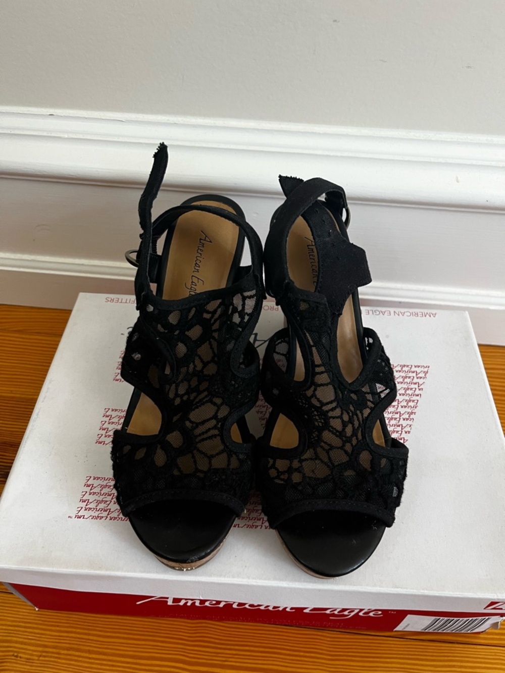 American Eagle Outfitters Black Lace Cork Wedge Sandals - Picture 3 of 7